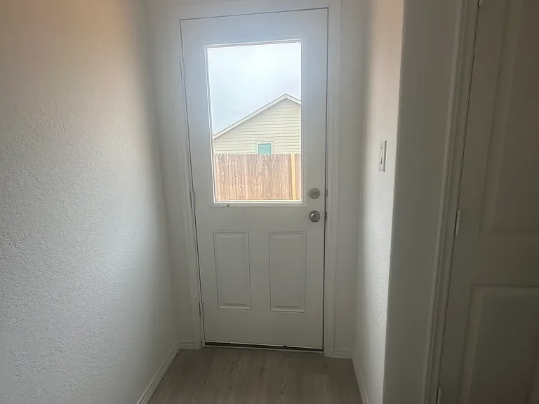2420 Hunter Peak — Photo 20