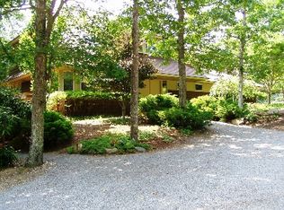 55 Pepperidge Ln, Amagansett, NY 11930
