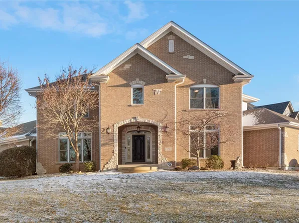 11742 Brookbend Dr, Saint Louis, MO 63131