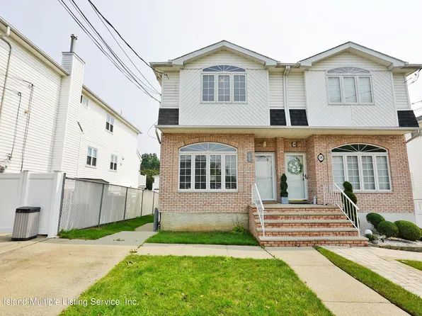 1590 Woodrow Rd, Staten Island, NY 10309