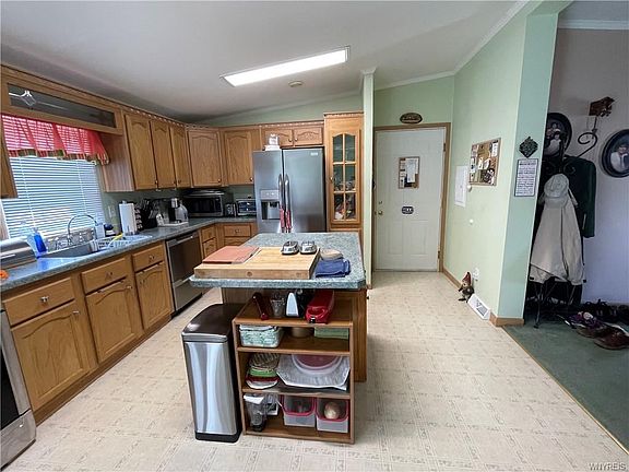 4th image of 9824 Limehouse Dr