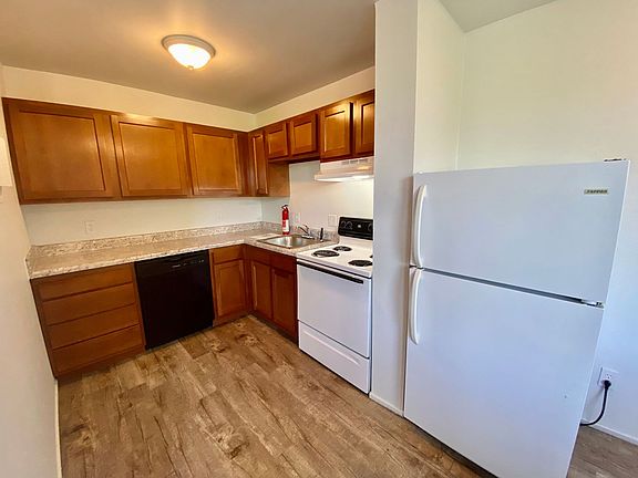 5th image of 514 Emmet St APT 9