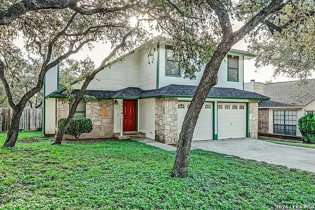 3 bed, 2.0 bath, 1421 sqft, $1,800 — Photo 2