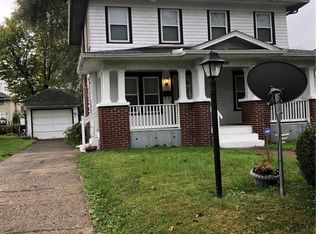 215 W Perrin Ave, Springfield, OH 45506