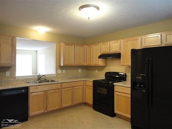 5th image of 481 Hennepin Dr