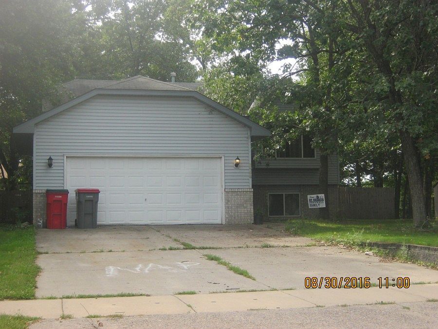 1st image of 2868 233rd Ln NW
