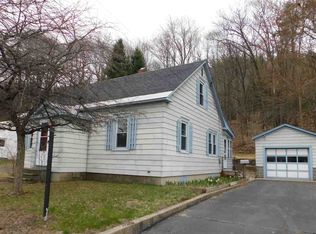 2 Commonwealth Ave, Springfield, VT 05156