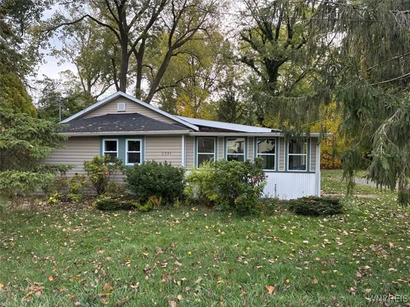 2331 Washington Ave, Wilson, NY 14172