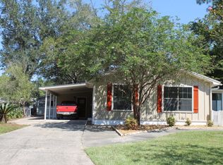 1640 Del Rey Dr, Lillian, AL 36549