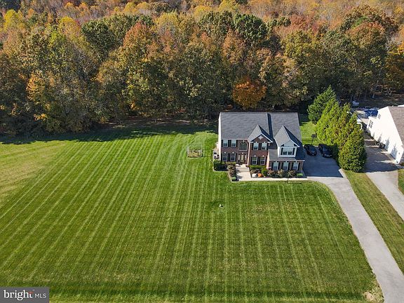 2nd image of 25863 Troy Ct