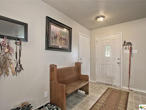 4th image of 1984 Sandpiper Dr