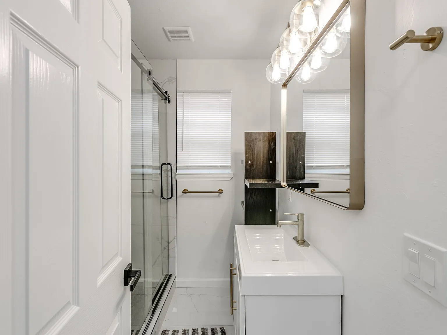 2 bed, 525 sqft, $1,400 — Photo 4