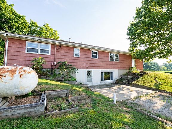 5th image of 4045 Hanover Rd