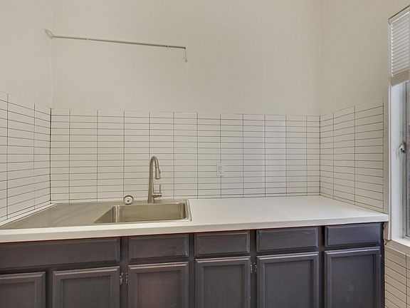 5th image of 706 Kearny St #122