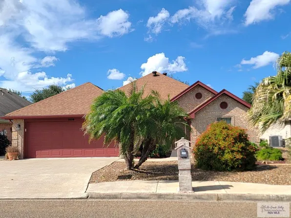 3319 Country Club Dr N, Edinburg, TX 78542