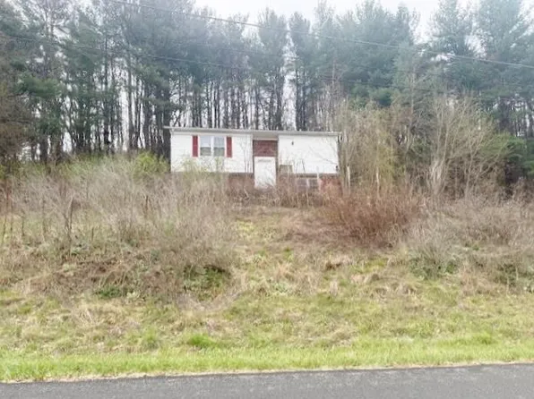 554 Whispering Pines Rd, Max Meadows, VA 24360