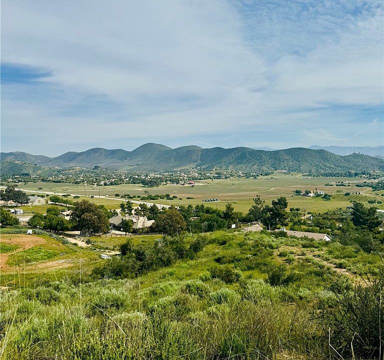 1st image of 10517 Sierra Hwy #14