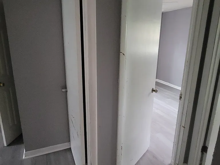 343 Paradise St — Photo 3
