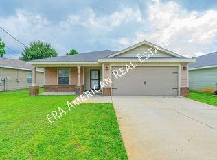 1858 Esplanade St, Navarre, FL 32566