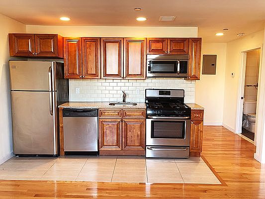 1st image of 14-34 31st Ave #3C