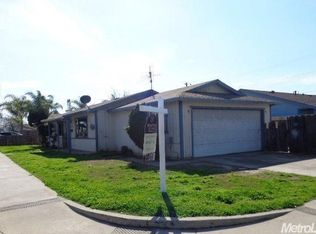 98 Maxwell Ave, Oakdale, CA