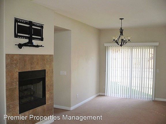 5th image of 417 Ella Ln