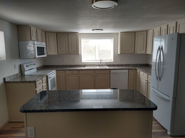 41 E Rolling Hills Dr