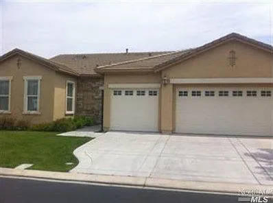 602 Riverwood Ln photo 1