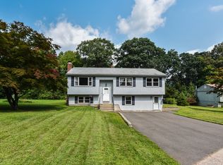 17 Phelan St, Plainville, CT 06062