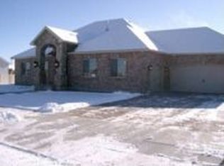 303 Stillwater Dr, Idaho Falls, ID 83404