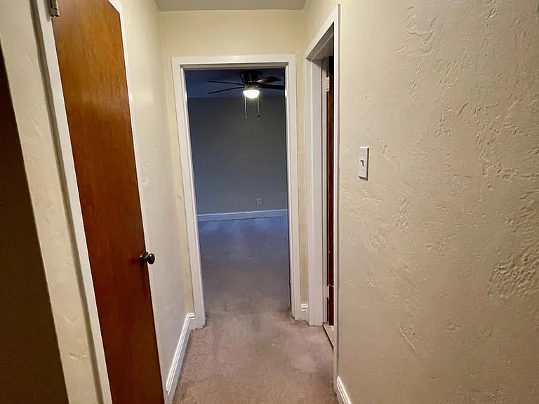 20 Shady Dr W — Photo 5