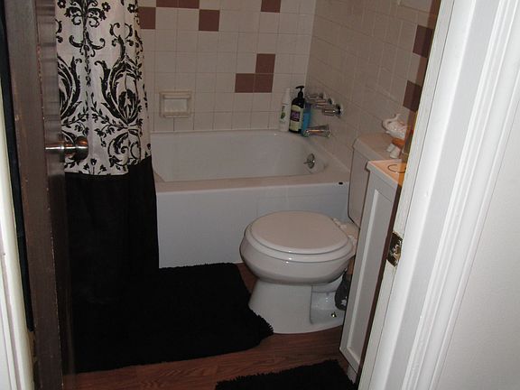 Full Bath