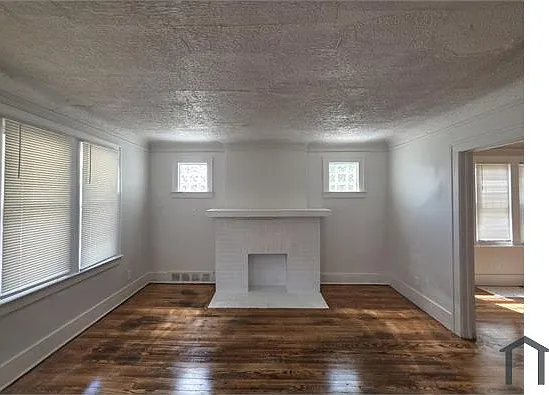 3 bed, 1250 sqft, $1,500 — Photo 4