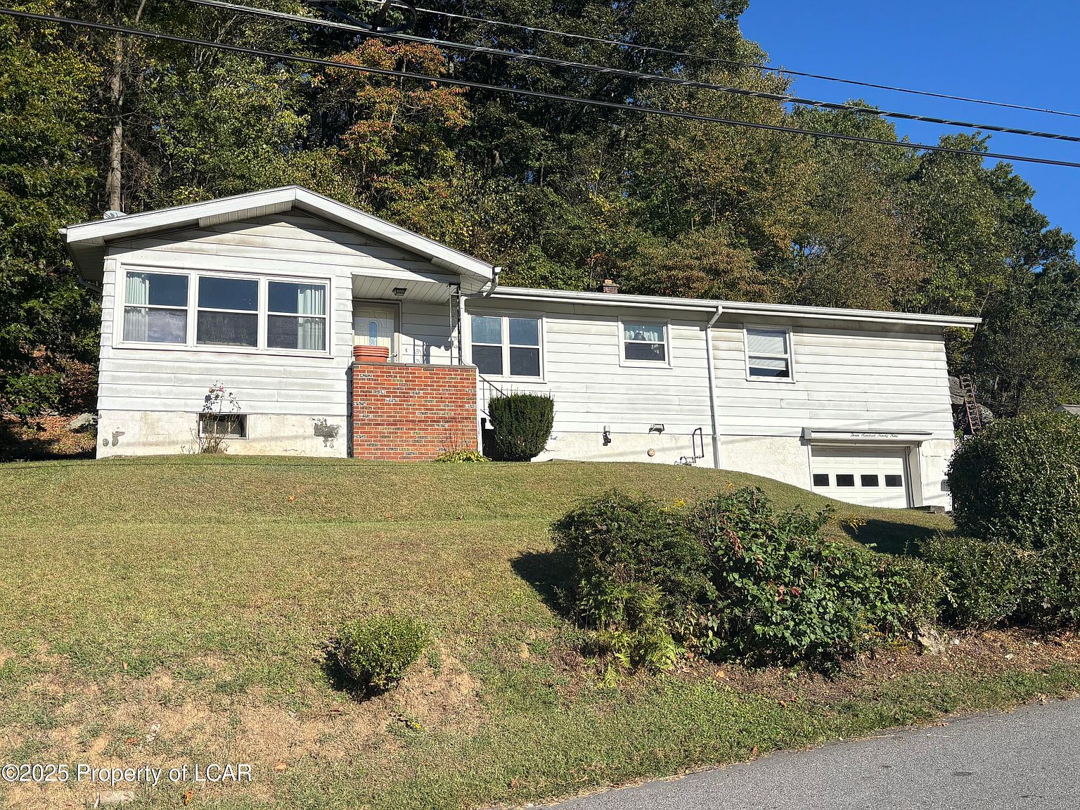 399 Garfield St, Nanticoke, PA 18634 | MLS #25-5096 | Zillow