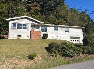 399 Garfield St, Nanticoke, PA 18634