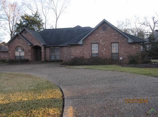 7119 Hollytree Cir, Tyler, TX 75703