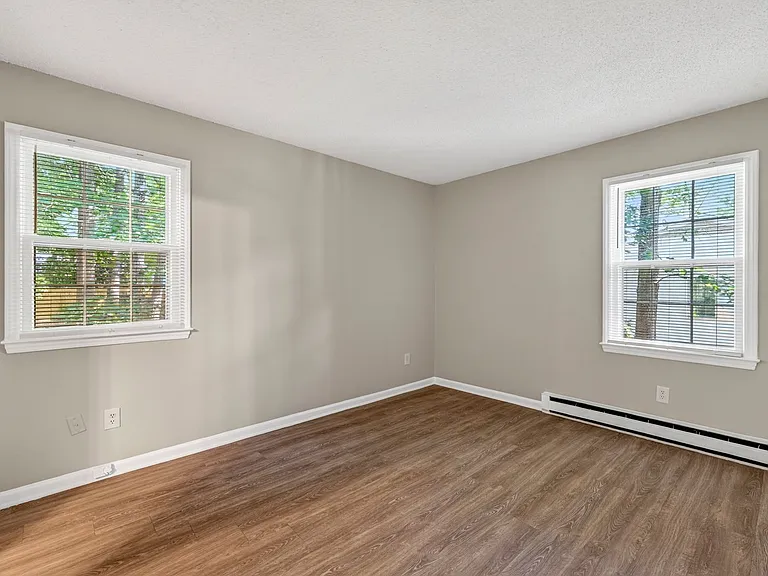 4725 Pennoak Rd — Photo 12