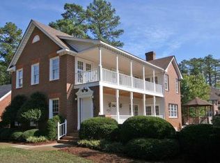 261 Marsh Island Dr, Chesapeake, VA 23320