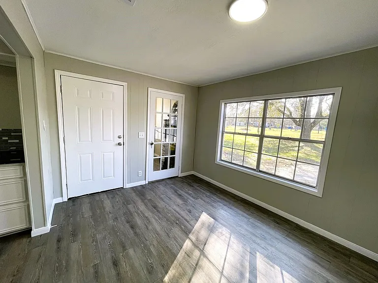 104 County Road 2401 — Photo 21