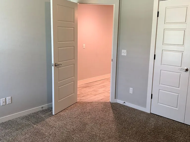 200 Woodbriar Rd — Photo 14