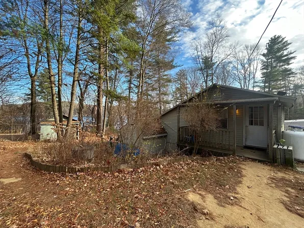 6 Hillside Dr, Holland, MA 01521