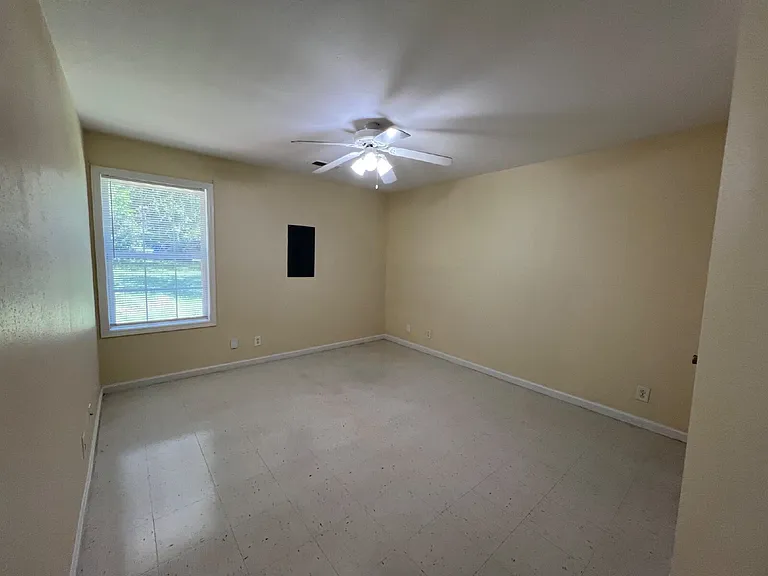 9063 Pembroke Oak Grove Rd #1A — Photo 11