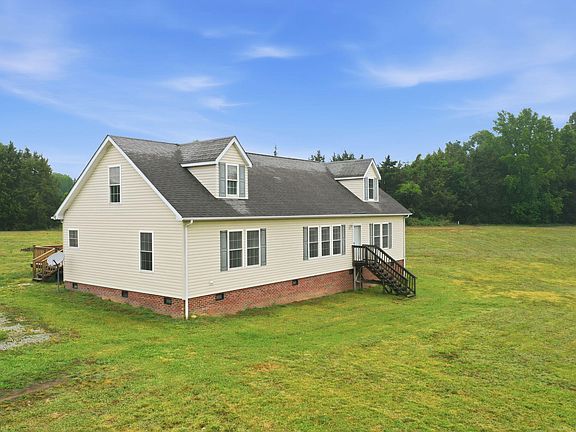 3rd image of 674 Archie Johnson Rd