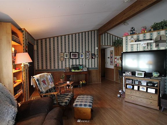 5th image of 1313 Harrison Ave Trailer 204
