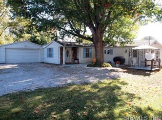 602 S 11th St, Belleville, IL 62220