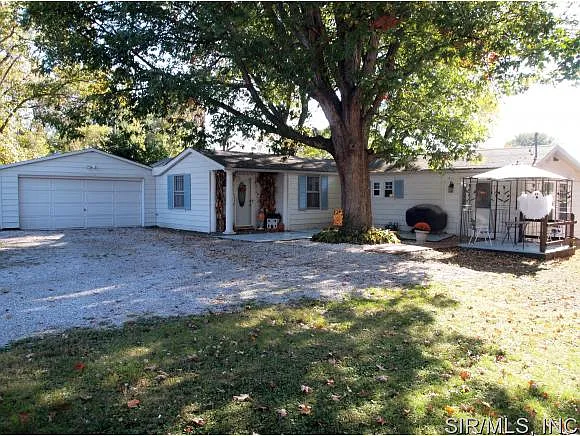 602 S 11th St photo 1