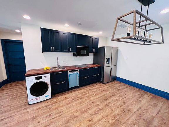 2nd image of 651 Walnut St #1