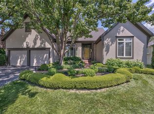 5400 W 97th Cir, Overland Park, KS 66207