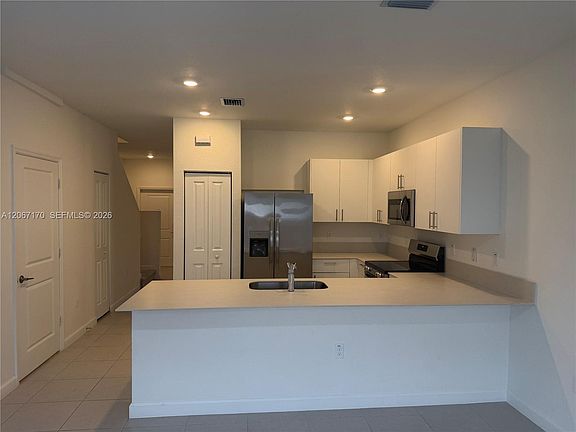 2nd image of 35726 SW 178th Ct #35726