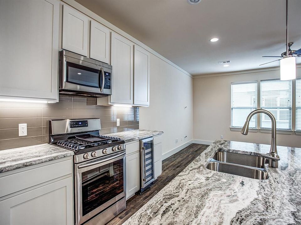 1st image of 4316 Hartford St #16
